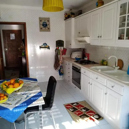 One Bedroom With City View And Wifi At 1 Km Away From The Beach 아파트